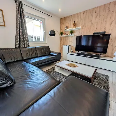 La Chataigneraie Apartment