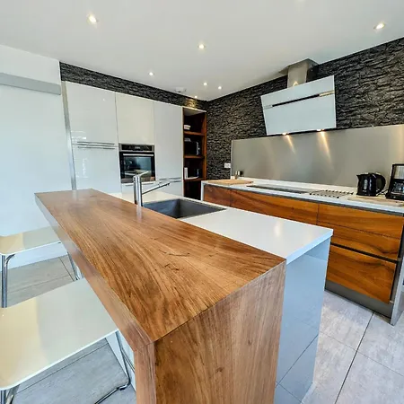 La Chataigneraie Apartment *