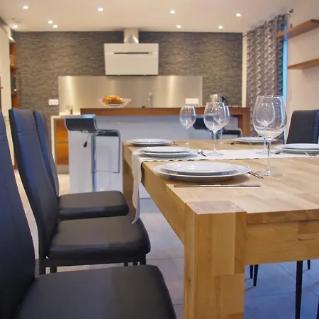 Apartment La Chataigneraie